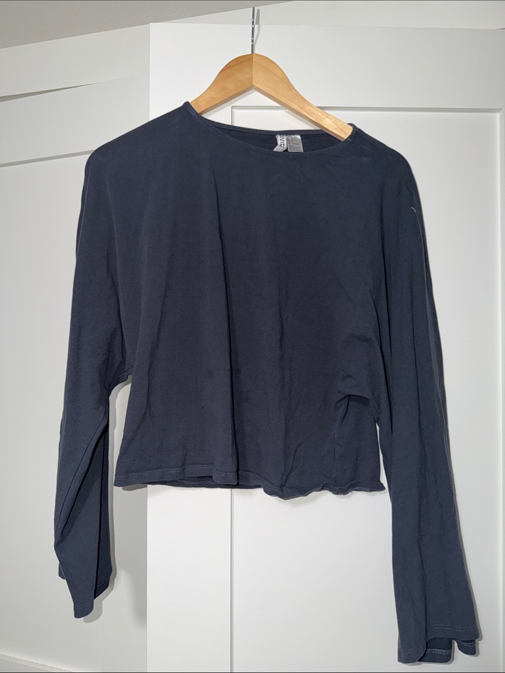 H&M Navy Long-Sleeve Crewneck Top